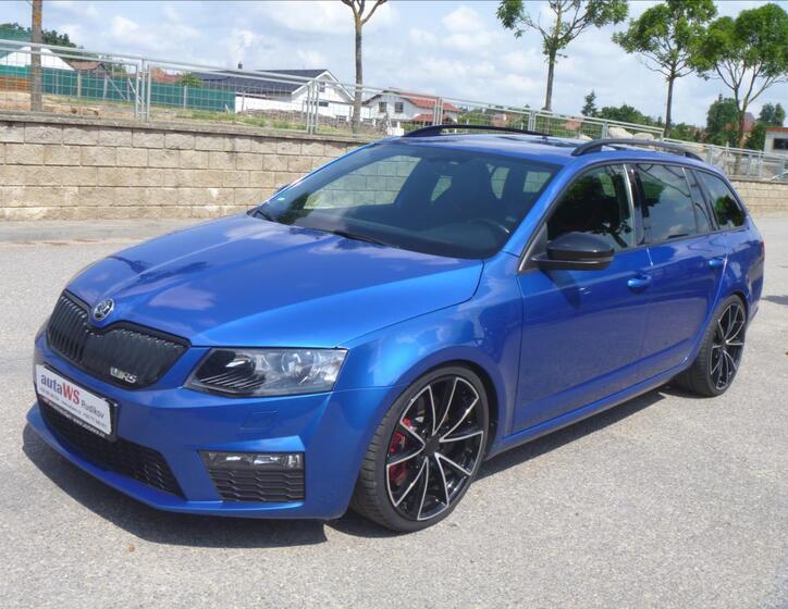 Škoda Octavia 1