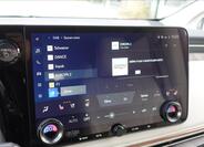 Lexus LM 350h 25