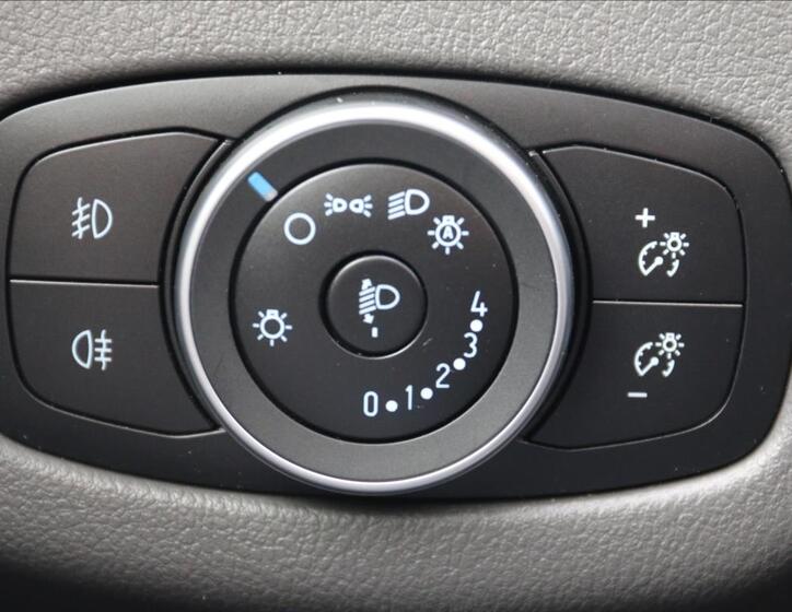 Ford Tourneo Connect 23