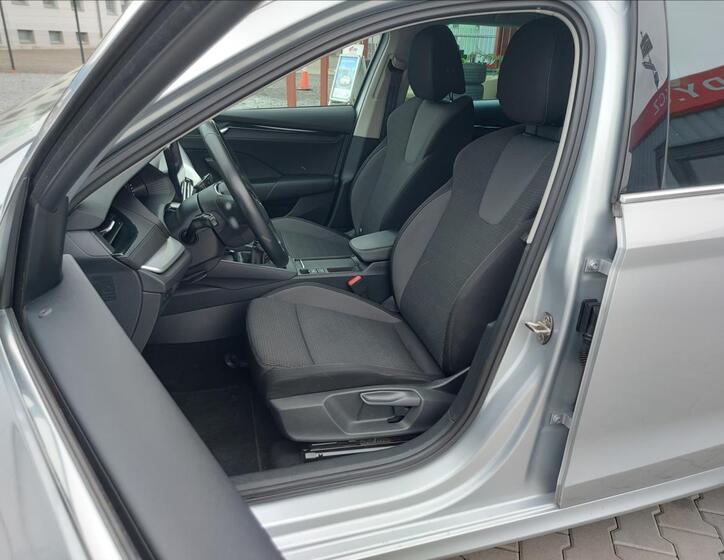 Škoda Octavia 10