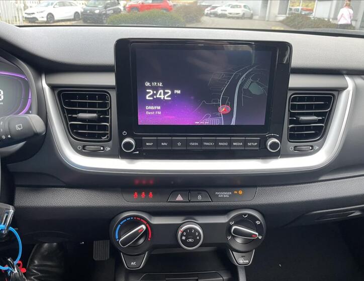 KIA Stonic 13