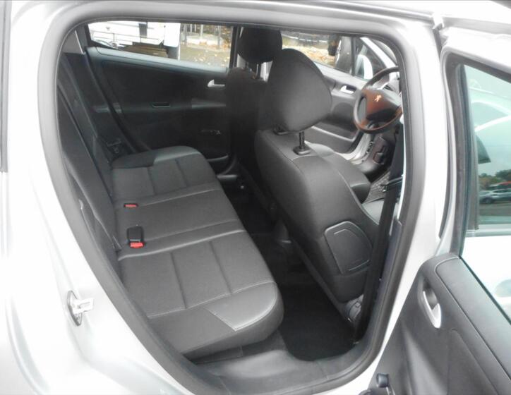 Peugeot 207 18
