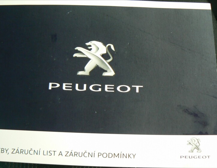 Peugeot 208 21