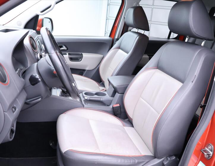 Volkswagen Amarok 12