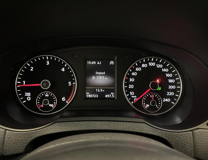 Volkswagen Sharan 9