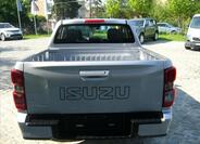 Isuzu D-Max 7