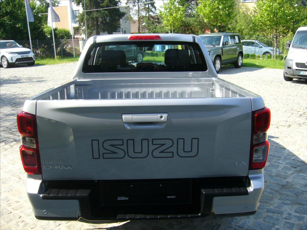 Isuzu D-Max