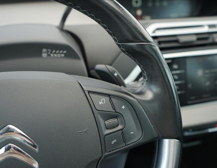 Citroën Grand C4 SpaceTourer 24