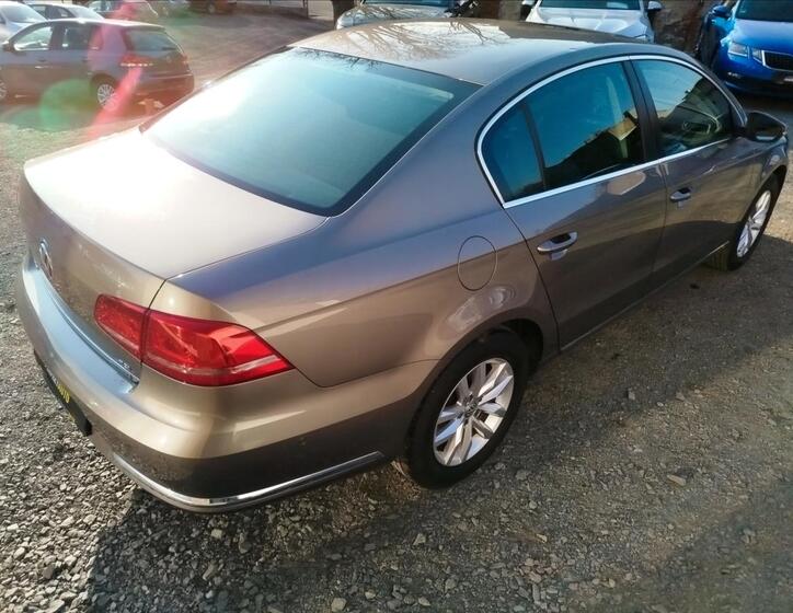 Volkswagen Passat 5