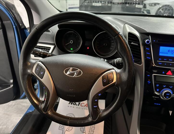 Hyundai i30 8