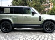 Land Rover Defender 8