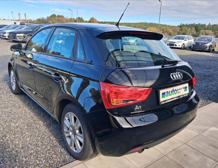 Audi A1 5