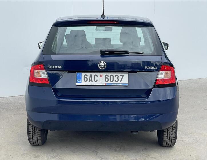 Škoda Fabia 19