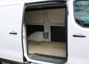 Opel Vivaro 23