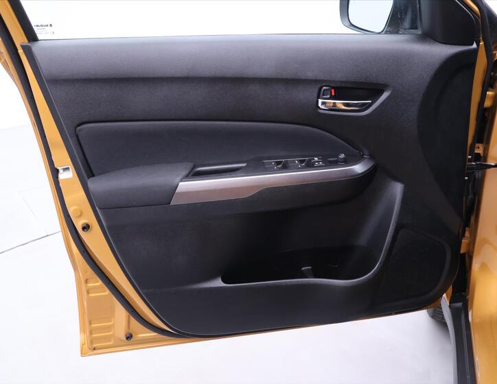 Suzuki Vitara 11