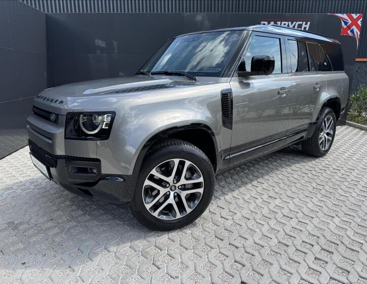 Land Rover Defender 1