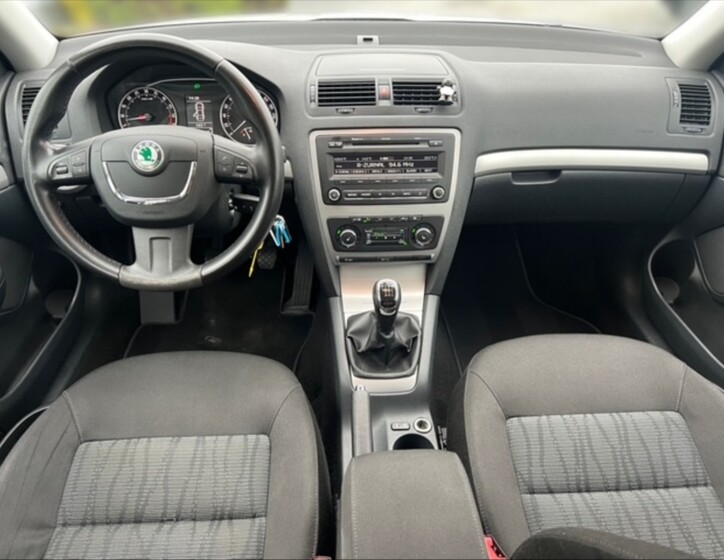 Škoda Octavia 9