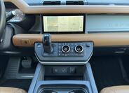 Land Rover Defender 16