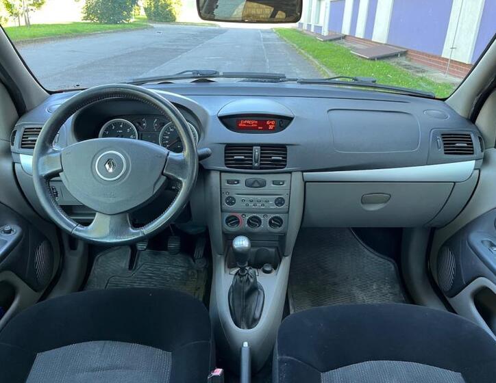Renault Thalia 25