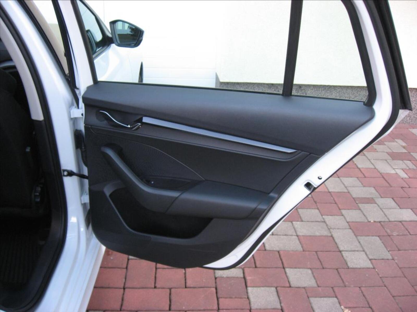 Škoda Octavia 21