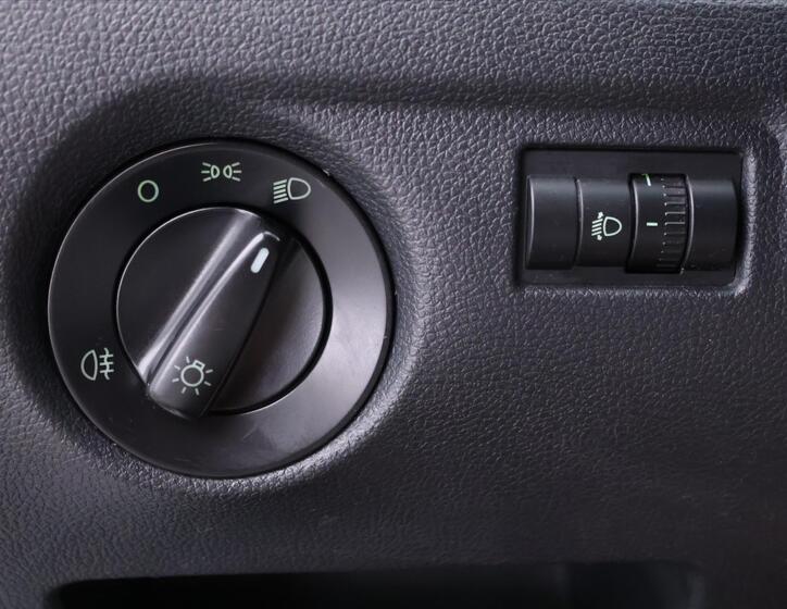 Škoda Roomster 17
