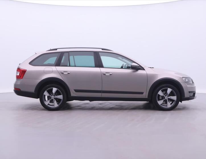 Škoda Octavia 8
