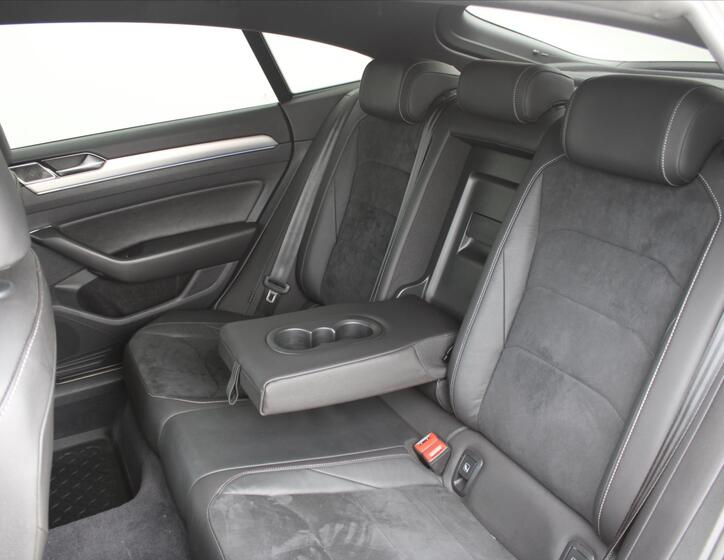 Volkswagen Arteon 11