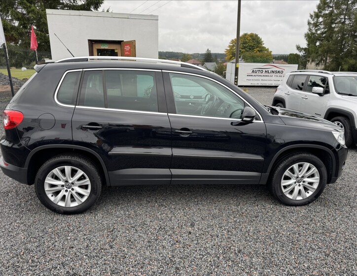 Volkswagen Tiguan 8