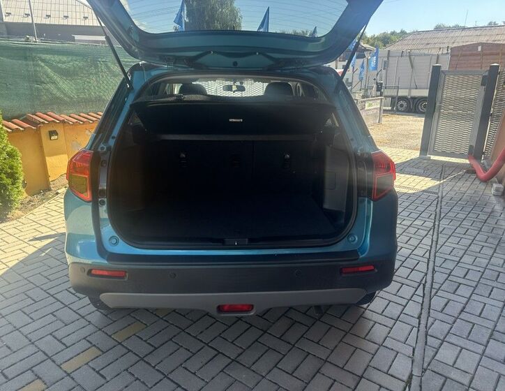 Suzuki Vitara 5