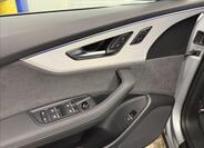 Audi Q8 27