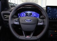 Ford Focus 9