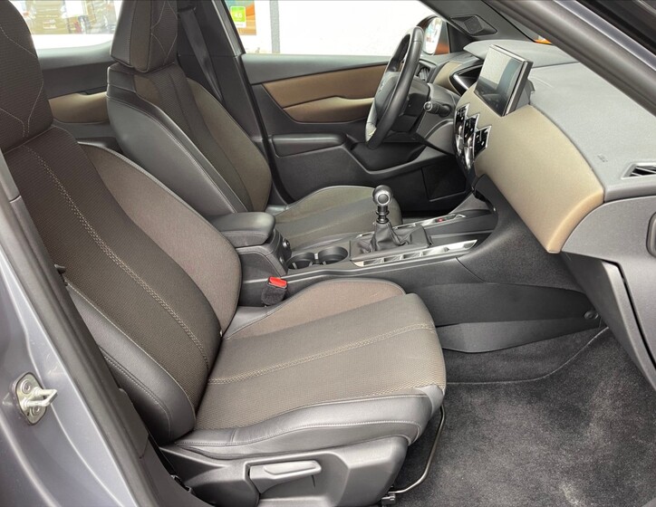 DS Automobiles DS3 Crossback 14
