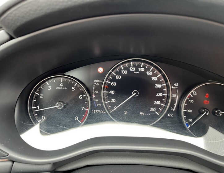 Mazda 3 40