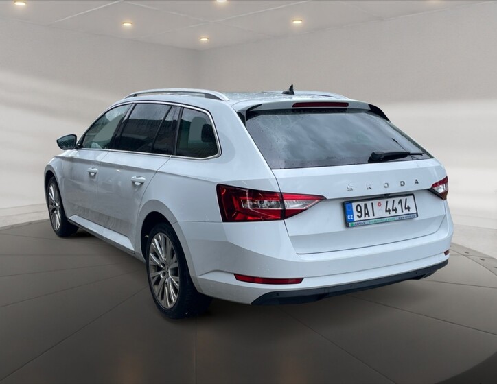 Škoda Superb 4