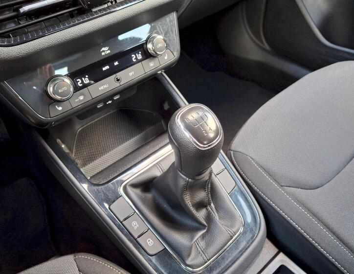 Škoda Fabia 13
