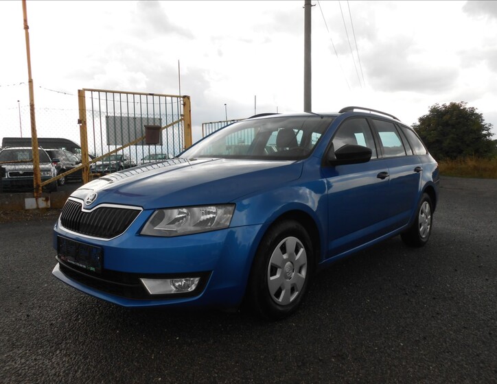 Škoda Octavia 1