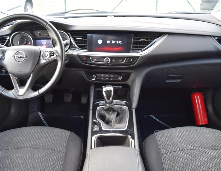 Opel Insignia 25
