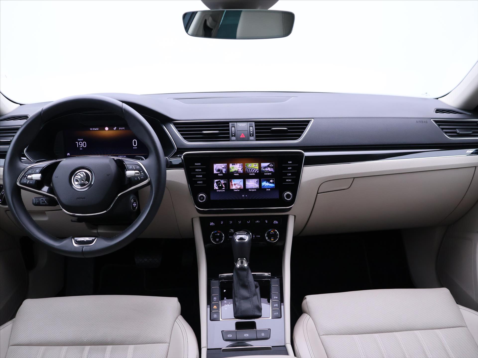Škoda Superb