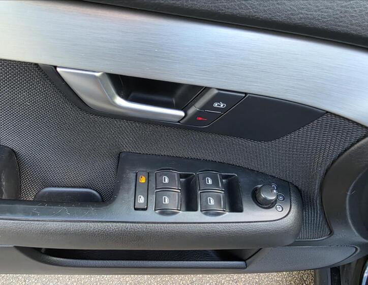 Audi A4 19