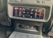Audi Q8 29