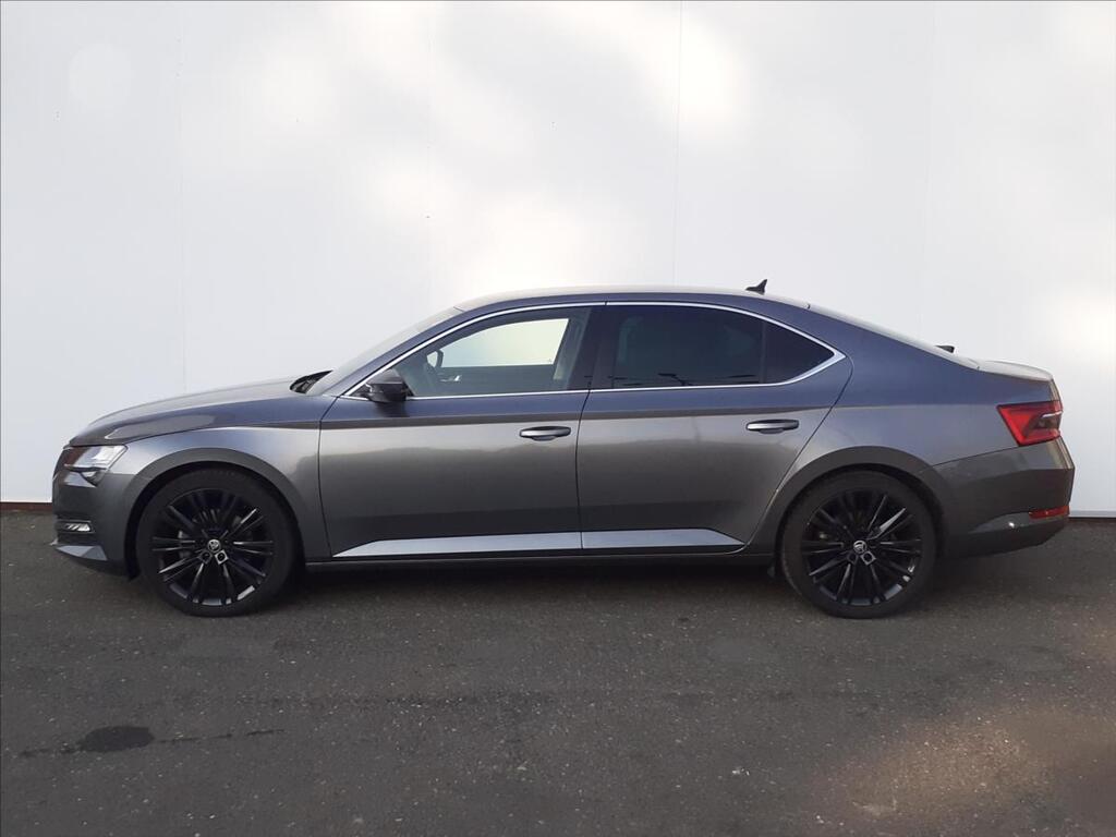 Škoda Superb 3