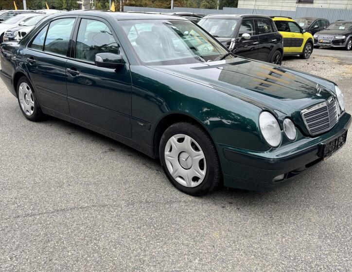 Mercedes-Benz Třídy E 3
