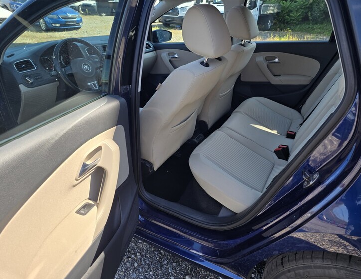 Volkswagen Polo 12
