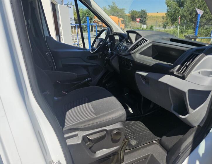 Ford Transit 6
