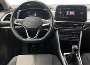 Volkswagen T-Roc 14
