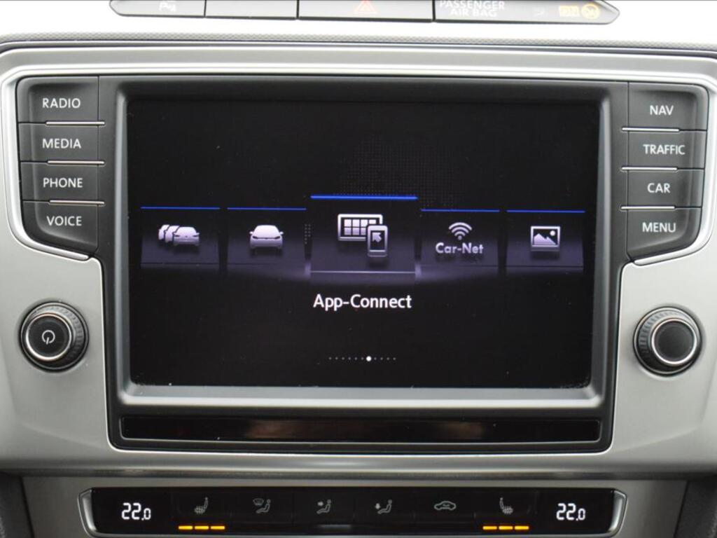 Volkswagen Passat 18