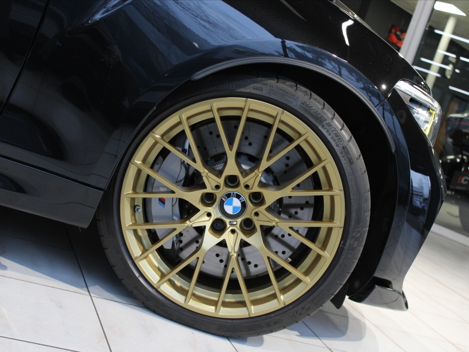 BMW M2 31
