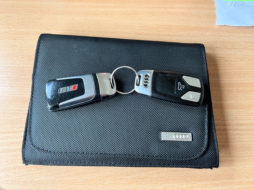 Audi RS4