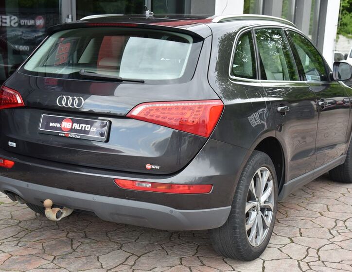 Audi Q5 8