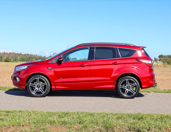 Ford Kuga 4